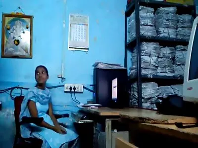 Music Vid With Three Bitch đáng yêu sex nhat moi khong che