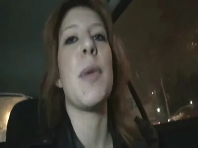 Tiên nữ tinh nghịch Paige Owens bị trừng phạt vì ăn sex nhat nguoi mau cắp