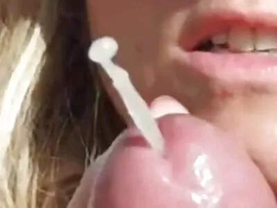 Hình xăm cô gái có cô phim sex nhật bản không che hd ấy L. liếm