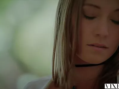 Jojo jav nhật bản full hd được tham gia vào một ba người với cô ấy mới bạn bè